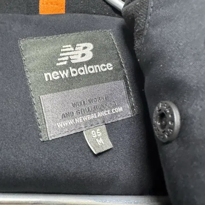 [BUNJANG] New Balance Patrol Down Jacket 95 Black / 뉴발란스 패트롤 다운 95 블랙