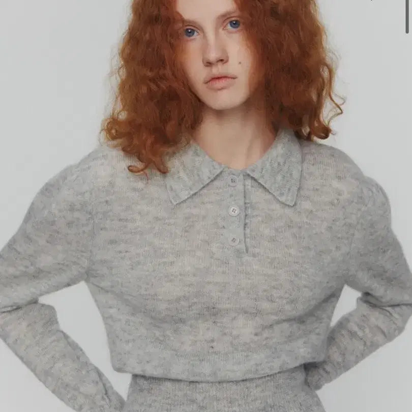 [BUNJANG] AMOMENTO Sheer Collar Knit Top / 아모멘토 시어 카라 니트