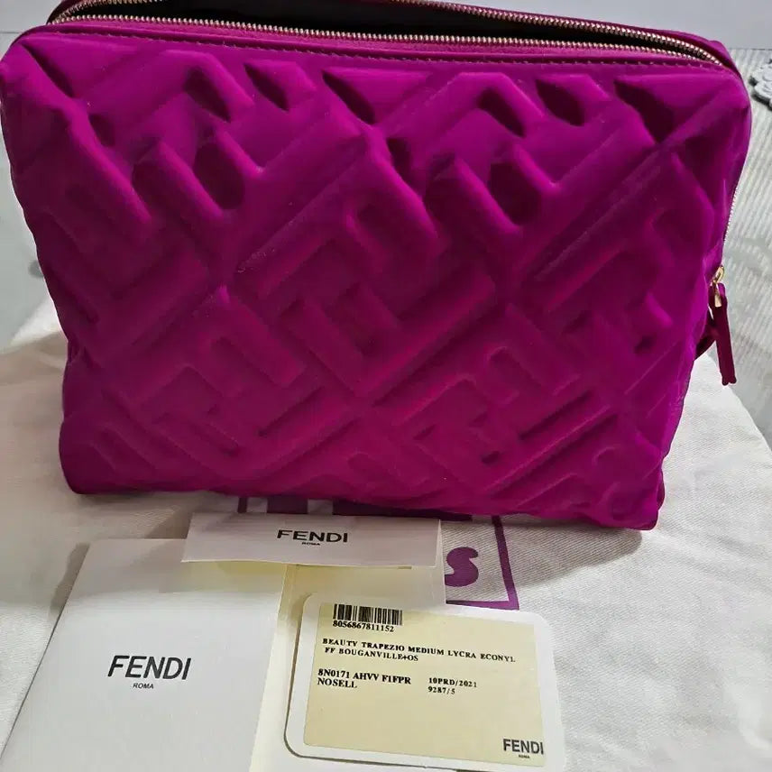 [BUNJANG] Fendi Clutch Bag / 펜디ㅡ정품.새상품