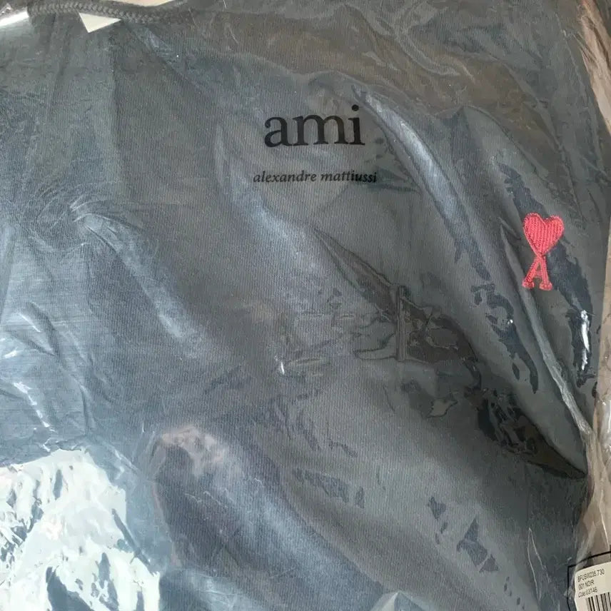 [BUNJANG] Ami Hooded Sweatshirt Black / 특가 QR인증*아미 후드티 블랙 미개봉 새상품
