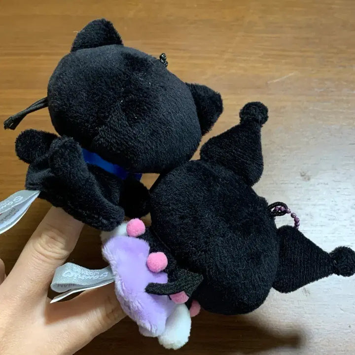 [BUNJANG] Sanrio Kuromi Chococat Finger Puppet Keychain / 쿠로미, 초코켓 손가락 인형 키링