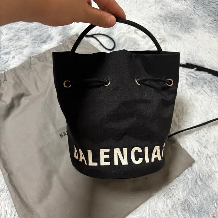 [BUNJANG] Balenciaga Black Drawstring Bag / [정품] 발랜시아가 복조리백 블랙