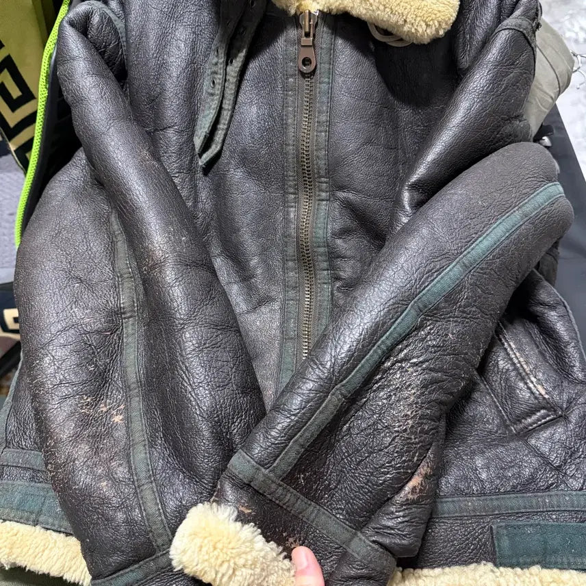 [BUNJANG] 1990-2000s Sheepskin B-3 Mouton Jacket / 90-00s 100% 쉽스킨 양가죽 , 양털 B-3 무스탕 자켓