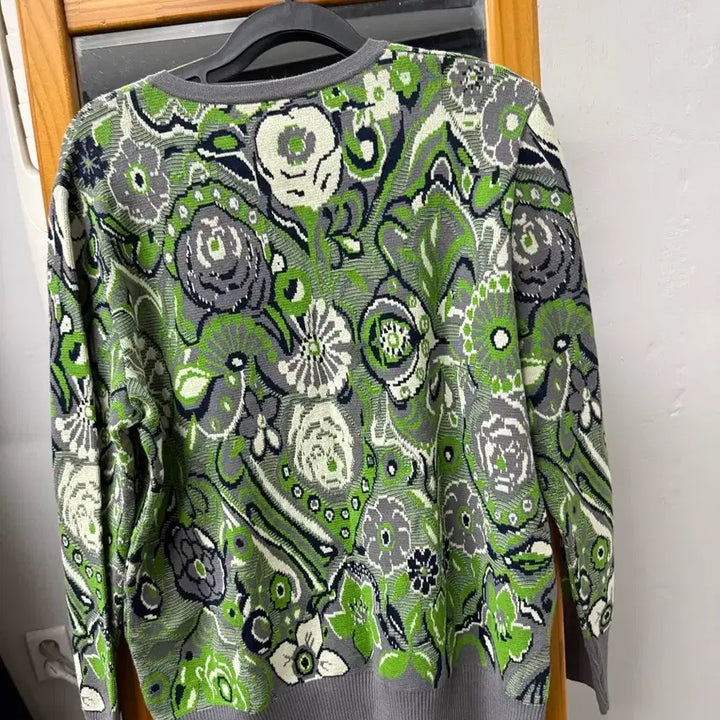 [BUNJANG] Geiger Cardigan / 가이거 가디건