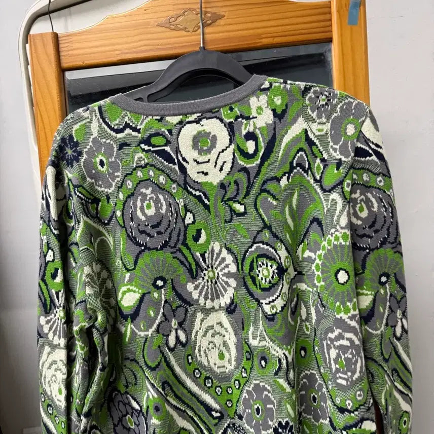 [BUNJANG] Geiger Cardigan / 가이거 가디건