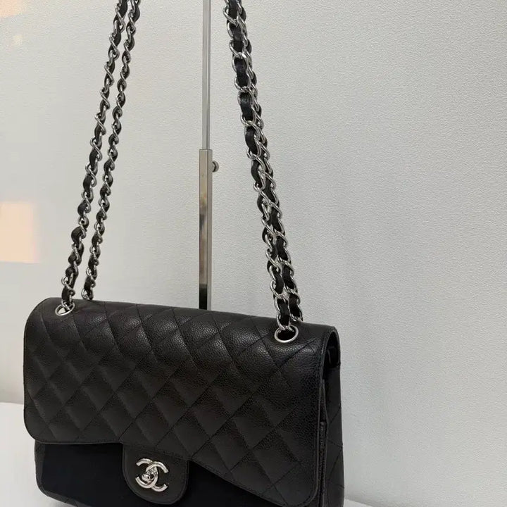 [BUNJANG] Chanel Classic Large Handbag / [정품/당일배송] 샤넬 클래식 라지 18번대