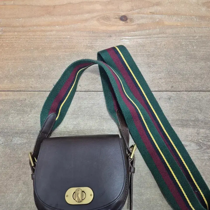 [BUNJANG] Polo Ralph Lauren Brown Leather Crossbody Bag / 폴로 브라운 가죽 크로스백 스트라이프 스트랩