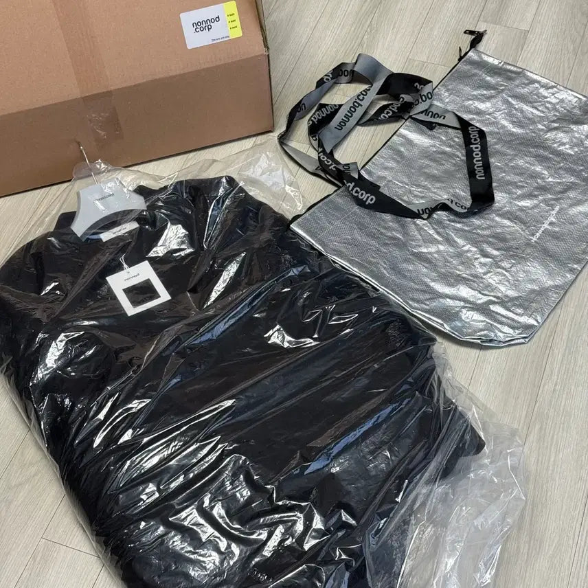 [BUNJANG] Nohnoh Wool Serge Bomber Jacket Black (OS) / [새상품/풀구성] 논노드 울 서지 봄버 자켓 블랙