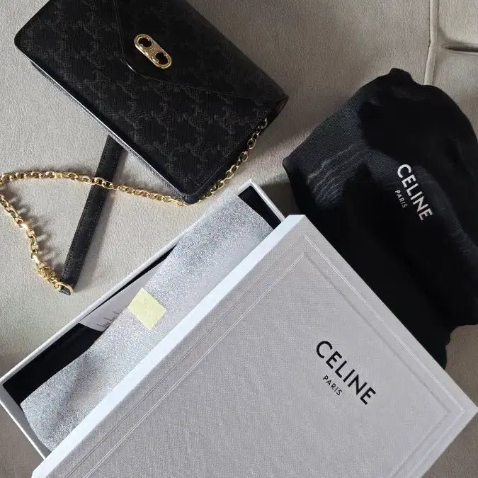 [BUNJANG] Celine Triomphe Chain Crossbody Bag / 셀린느 트리옹프 체인 크로스백