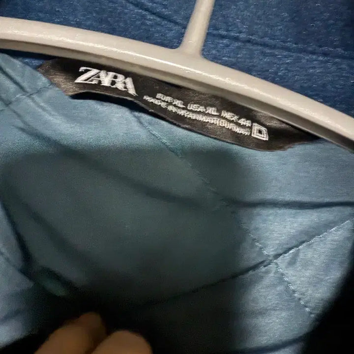 [BUNJANG] ZARA Varsity Quilted Bomber Jacket (XL) / 자라 바시티 퀄팅 봄버 자켓 xl