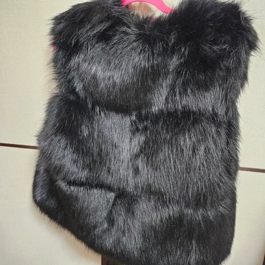 [BUNJANG] Basic Black Eco Fur Vest / 기본 블랙 에코 퍼 베스트 (Free)