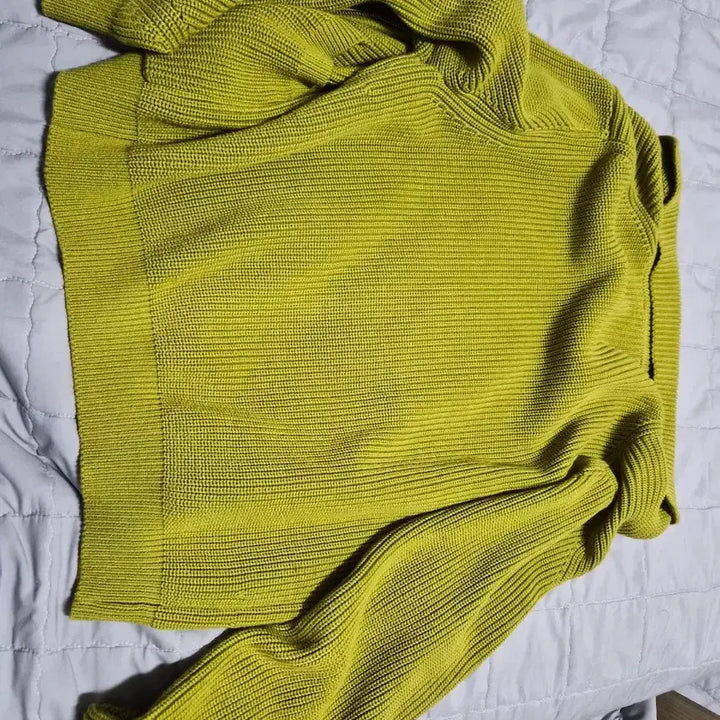 [SOLD OUT] 인템포무드 올리브 니트집업(M)