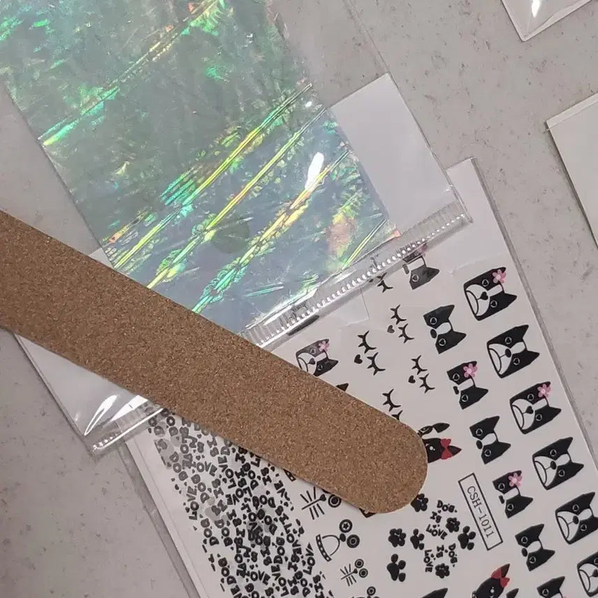 [BUNJANG] Unbranded Nail Art Set Bundle / 네일 용품 세트 일괄 (파츠, 홀로그램필름 등)(새상품)