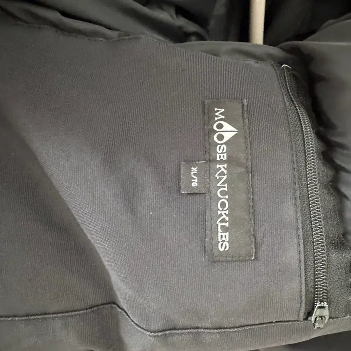 [BUNJANG] Moose Knuckles Ballistic Bomber Padded Jacket XL / 무스너클 발리스틱 봄버 패딩 XL