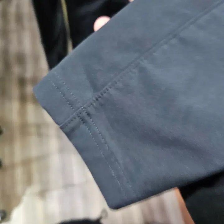 [BUNJANG] Under Armour Hooded Windbreaker Jacket / 언더아머 후드바람막이 S