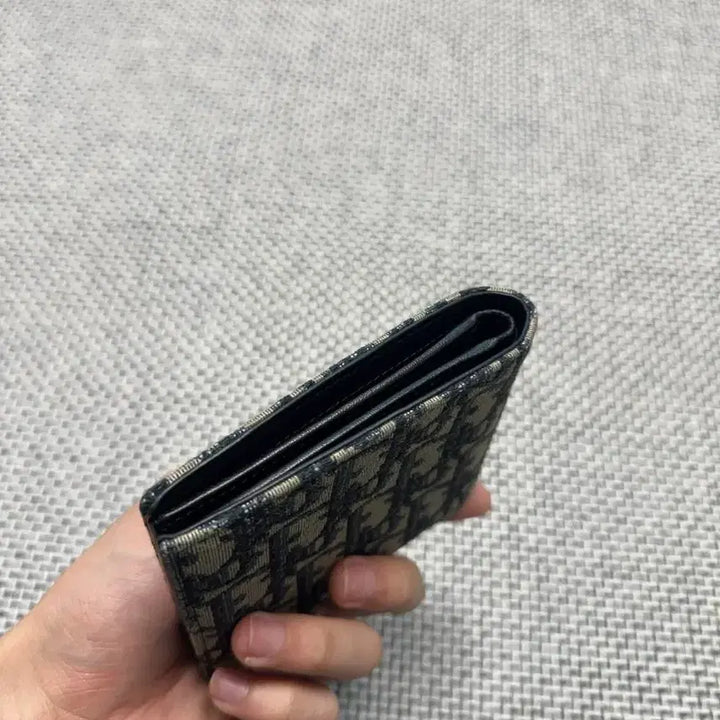 [BUNJANG] Dior Oblique Jacquard Bifold Wallet / 디올 오블리크 자카드 반지갑