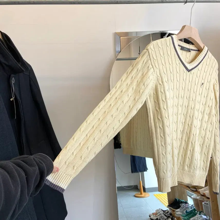 [BUNJANG] MARU Cable Knit Top / 마루 꽈배기 니트 S(90) MARU Cable Knit Top