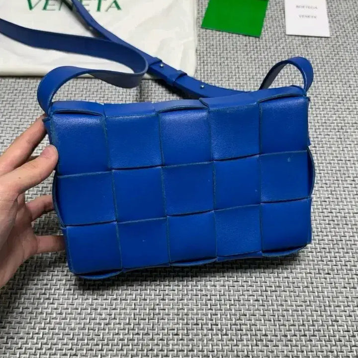 [BUNJANG] Bottega Veneta Cassette Bag - Blue / 보테가 베네타 카세트백 블루