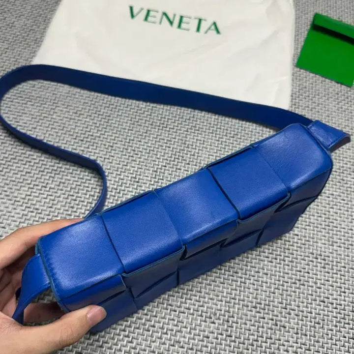 [BUNJANG] Bottega Veneta Cassette Bag - Blue / 보테가 베네타 카세트백 블루