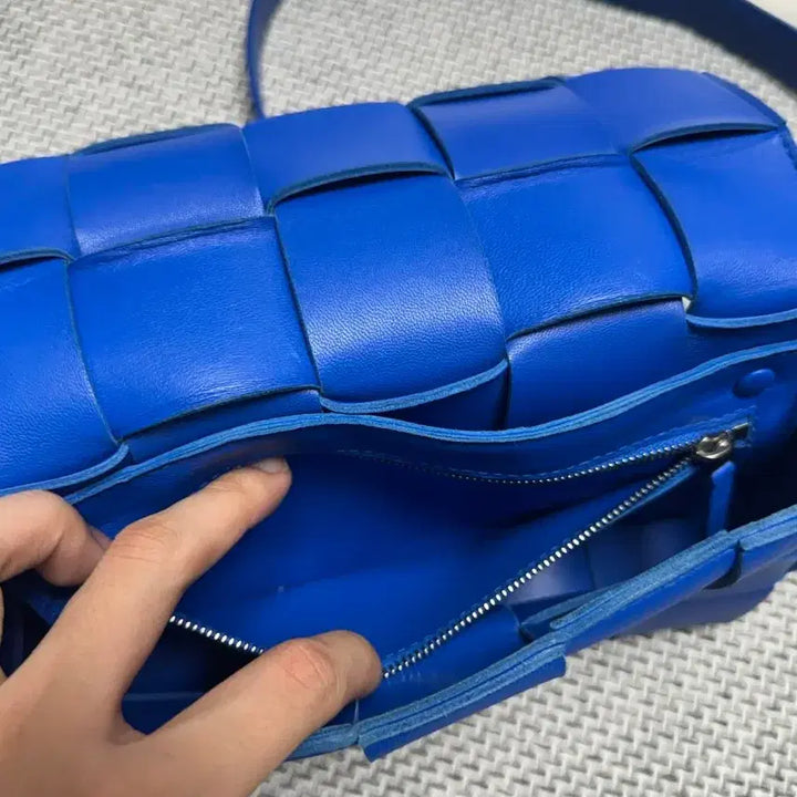 [BUNJANG] Bottega Veneta Cassette Bag - Blue / 보테가 베네타 카세트백 블루
