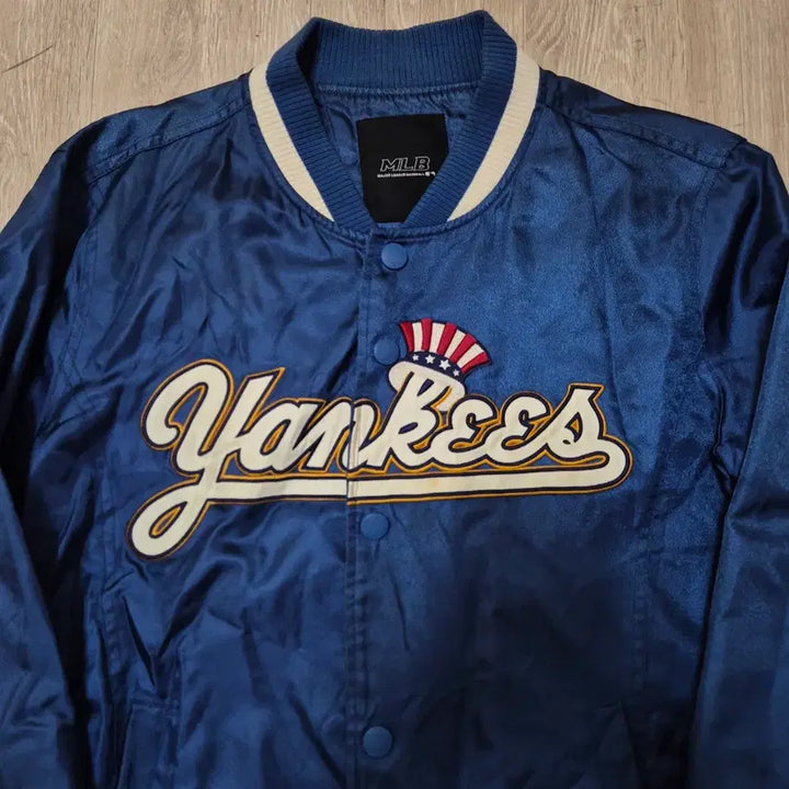 [BUNJANG] MLB New York Yankees Stadium Varsity Jacket / MLB 뉴욕 양키스 스타디움 바시티 자켓 L(100)