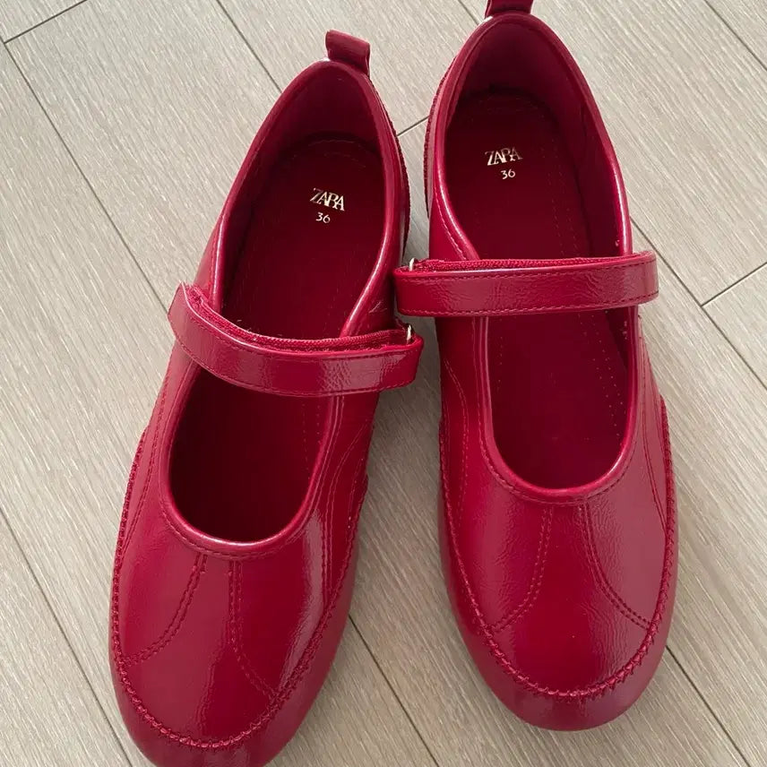 [BUNJANG] ZARA Mary Jane Flats 230 - New / ZARA 메리제인 단화 230 새상품
