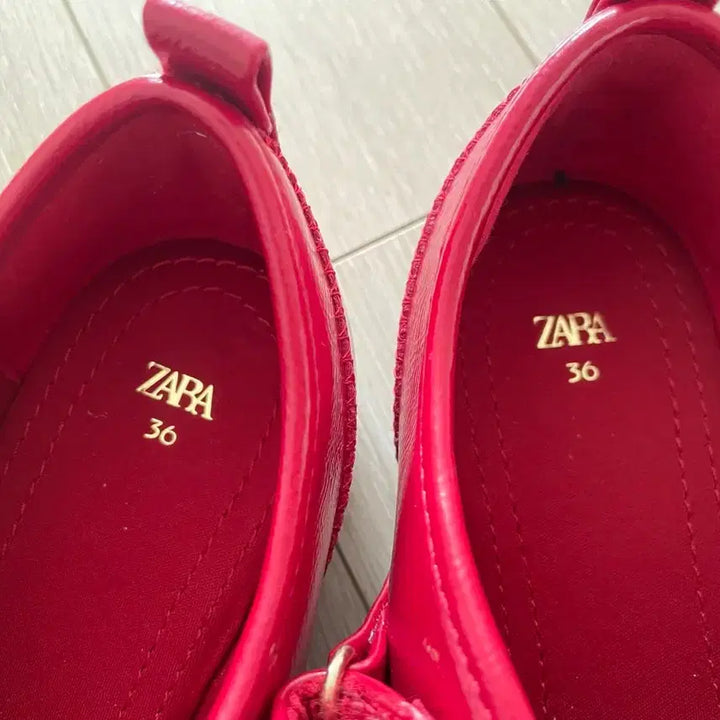 [BUNJANG] ZARA Mary Jane Flats 230 - New / ZARA 메리제인 단화 230 새상품
