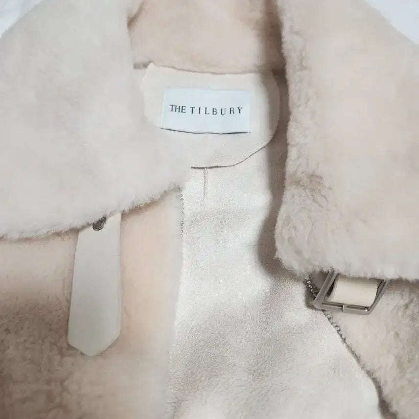 [BUNJANG] The Tillybury Beige Mousse Jacket / 더틸버리 양모 무스탕 자켓 베이지 85-88-155