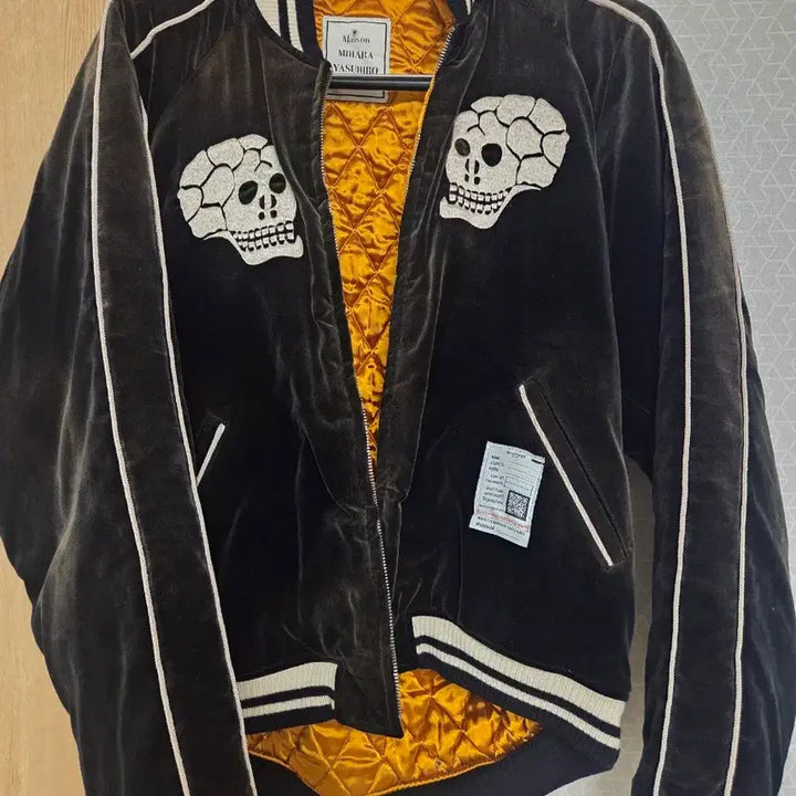 [BUNJANG] Mihara Yasuhiro Souvenir Jacket / 미하라 야스히로 수베니어 자켓