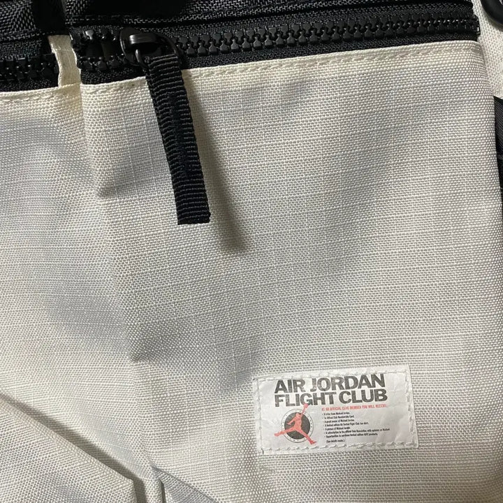 [SOLD OUT] 조던 에어 플라이트 클럽 백팩