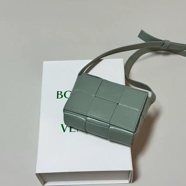 [BUNJANG] Bottega Veneta Mini Cassette Bag / 보테가베네타 미니 카세트백
