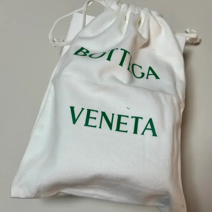 [BUNJANG] Bottega Veneta Mini Cassette Bag / 보테가베네타 미니 카세트백