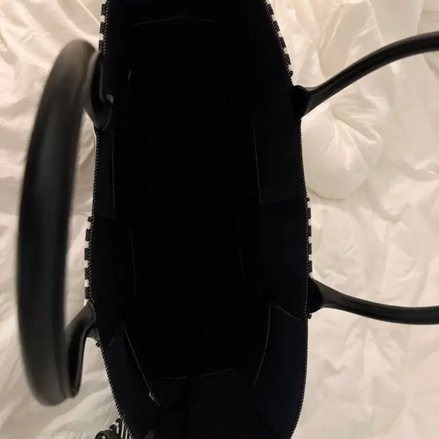 [BUNJANG] Bottega Arcode Tote Bag / 보테가 아르코 토트백