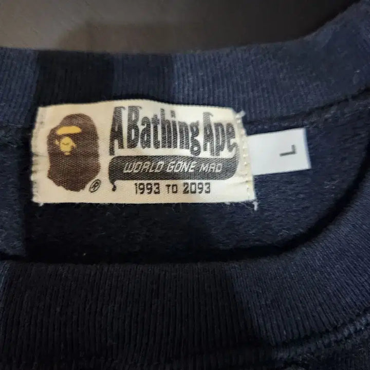 [BUNJANG] BAPE College Crewneck Sweatshirt (Black) - Men&