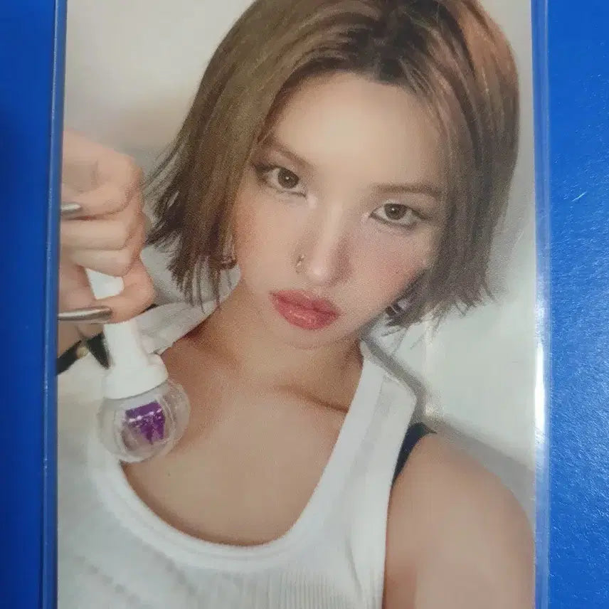 아이들 소연 MONO 공방포카