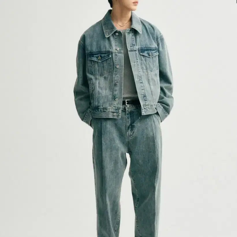 [BUNJANG] NOIR Oversized Crop Denim Jacket (Blue) / (0회착용,선착순 판매)노이어- 오버핏 크롭 데님 자켓 (블루)