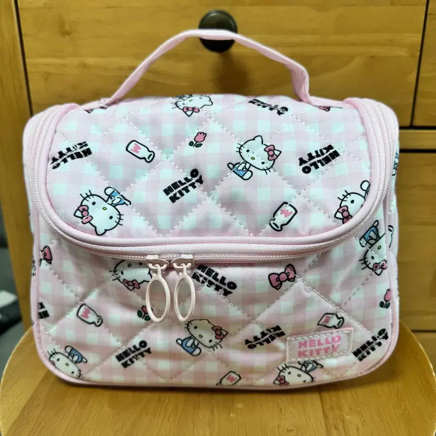 [BUNJANG] Hello Kitty Quilted Pouch Set / 헬로키티 퀼팅 파우치 화장품/여행용 3종