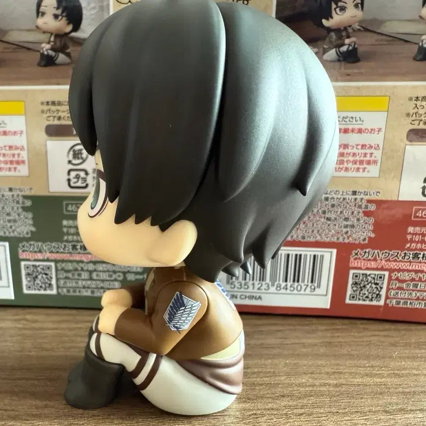 [BUNJANG] Attack on Titan Eren Look Up Figure with POB / (특전포함)진격의거인 초판 에렌 룩업