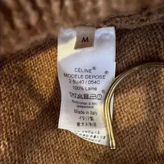 [BUNJANG] Celine Cardigan Knit / 셀린느 가디건