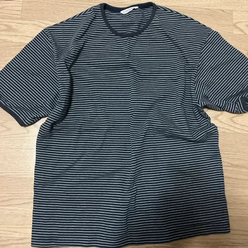 [BUNJANG] Blank Room Navy Stripe T-shirt Size 2 / 블랭크룸 네이비 스트라이프 반팔 티셔츠 2사이즈