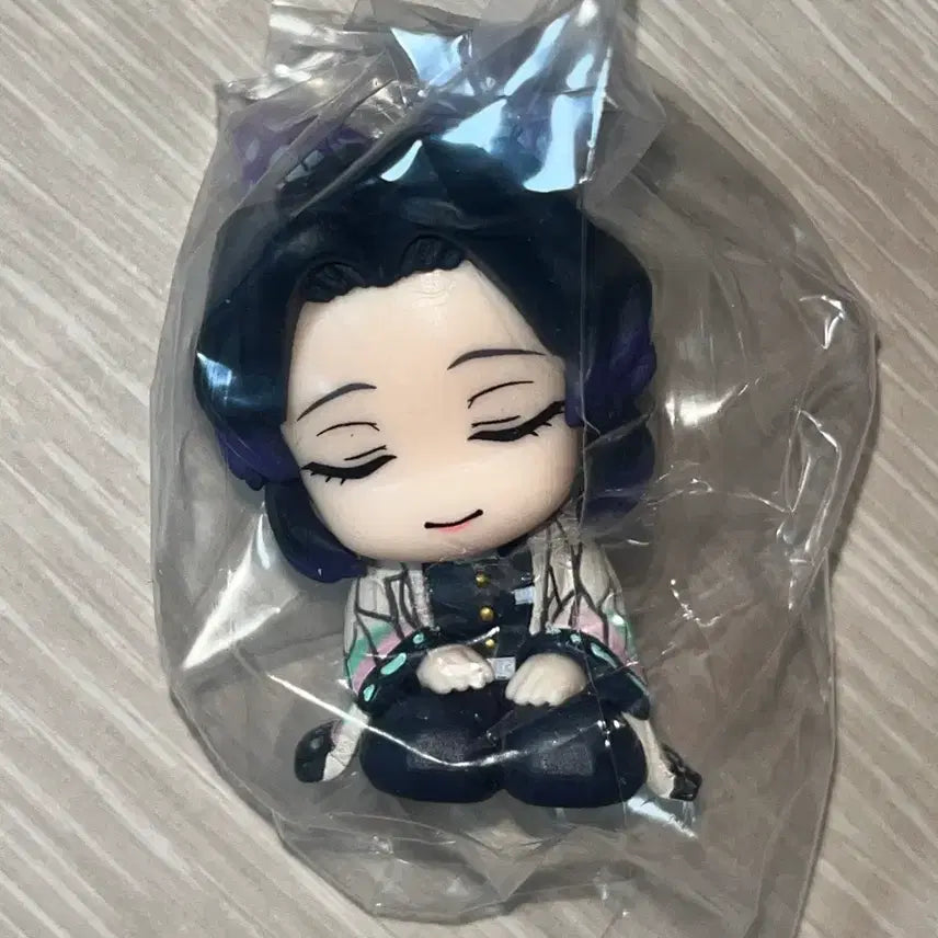 [BUNJANG] Demon Slayer Kochou Shinobu Shoulder-bump Figure / 귀멸의 칼날 코쵸 시노부 어깨쿵 피규어