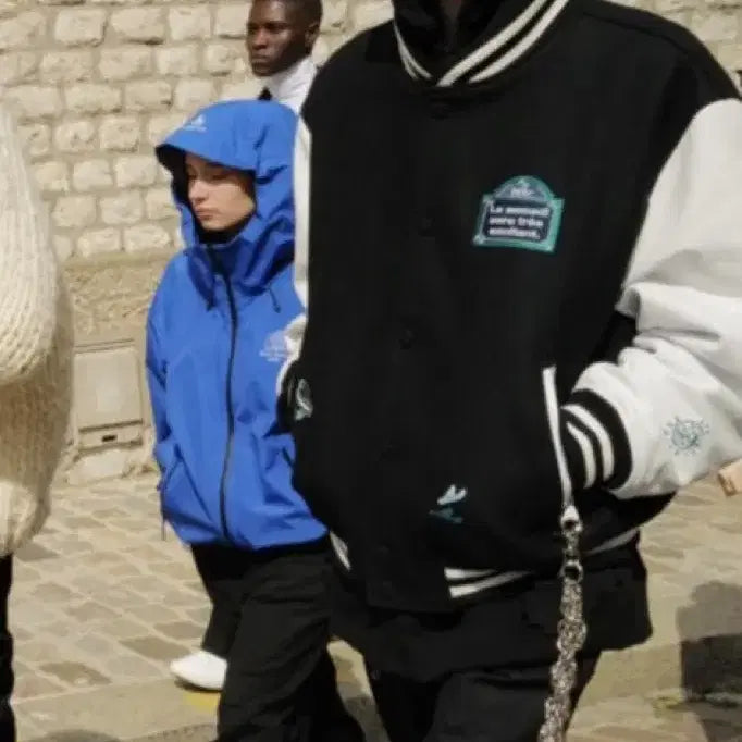 [BUNJANG] STU Varsity Jacket / STU 바시티 M