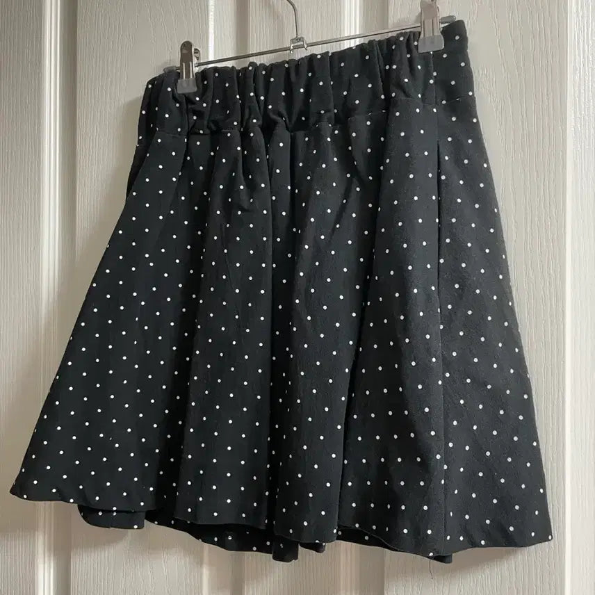 [BUNJANG] Darlings Studio Dot Lady Two-Piece Set / 달링스튜디오 도트 레이디 투피스