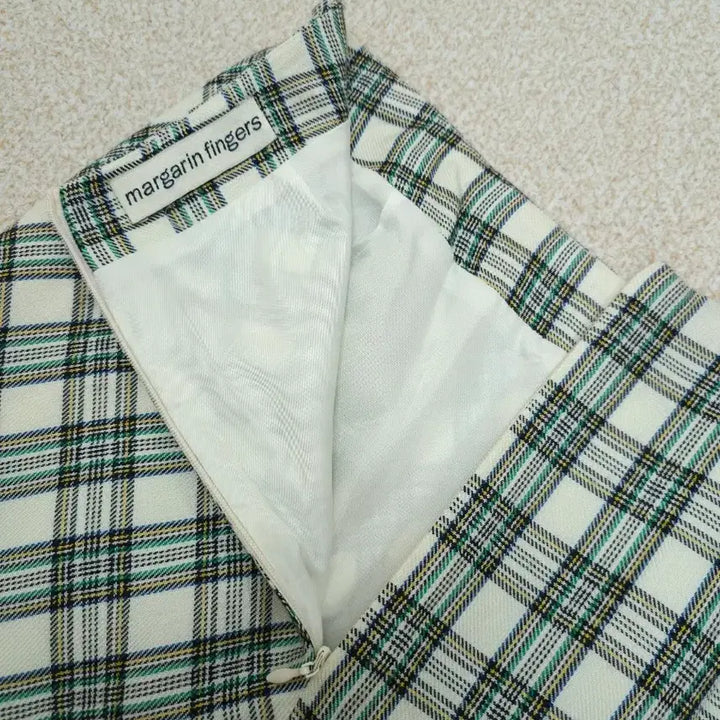 [BUNJANG] Margarine Fingers Slit Check Midi Skirt / (S)마가린핑거스 여성 스커트 슬릿 체크 미디 빈티지 F11W2173