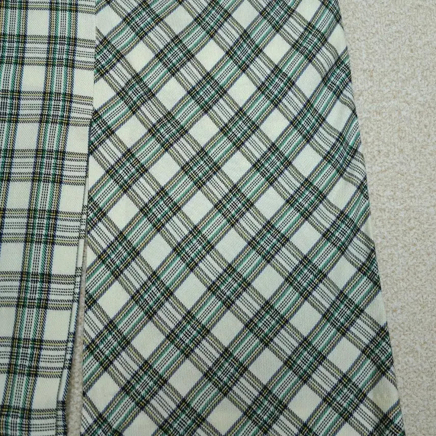 [BUNJANG] Margarine Fingers Slit Check Midi Skirt / (S)마가린핑거스 여성 스커트 슬릿 체크 미디 빈티지 F11W2173