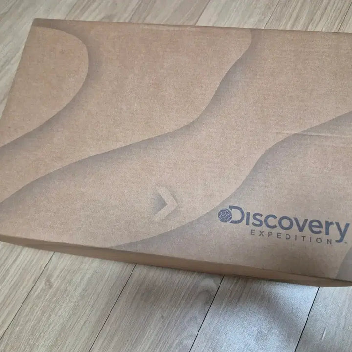 [BUNJANG] Discovery Brick Sneakers / [새제품] 디스커버리 브릭 운동화 230mm