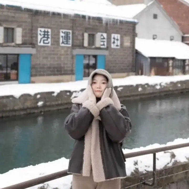 [BUNJANG] Facade Pattern Reversible Lambswool Short Mustang / 파사드패턴 램스울 리버시블 숏 무스탕