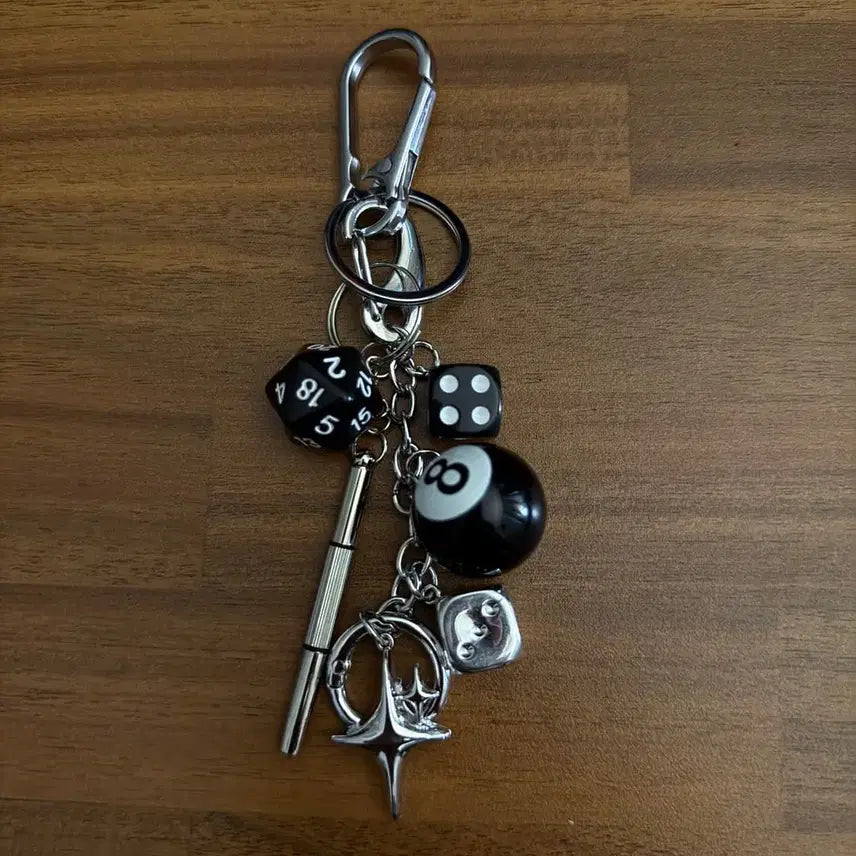 [BUNJANG] 8-Ball Keychain / 8볼 키링 새상품 최저가