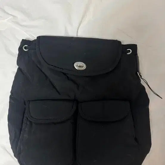 [BUNJANG] Oh! The Padding Backpack (Black) / 오브히 패디드 백팩 블랙 컬러 새상품