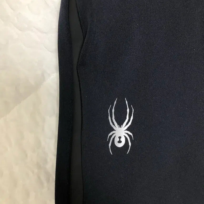 [BUNJANG] Spider Black Athletic Leggings / 스파이더 검정색 운동 레깅스